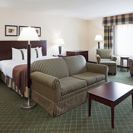Holiday Inn Conference Center Marshfield, An Ihg Hotel Bagian luar foto