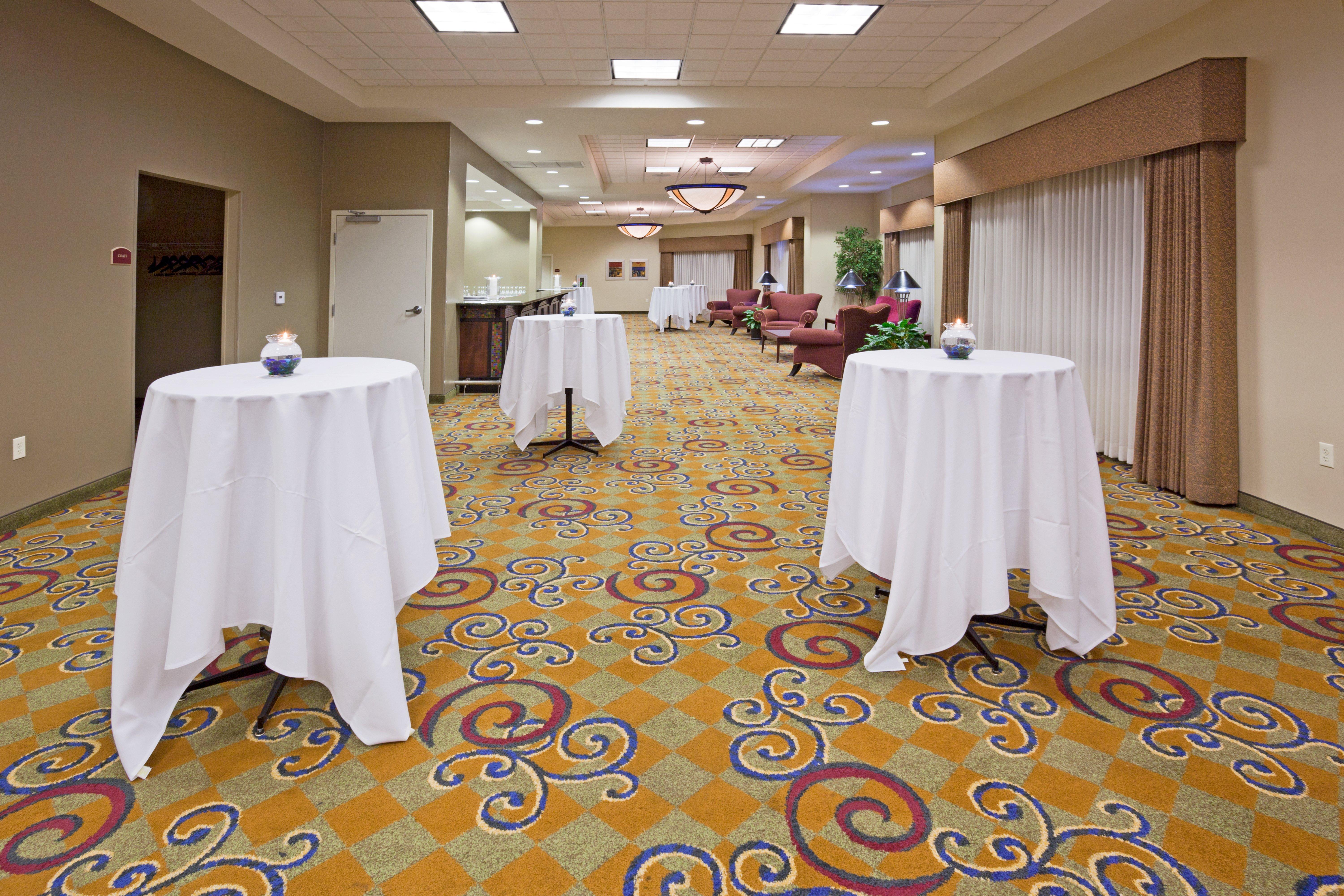 Holiday Inn Conference Center Marshfield, An Ihg Hotel Bagian luar foto