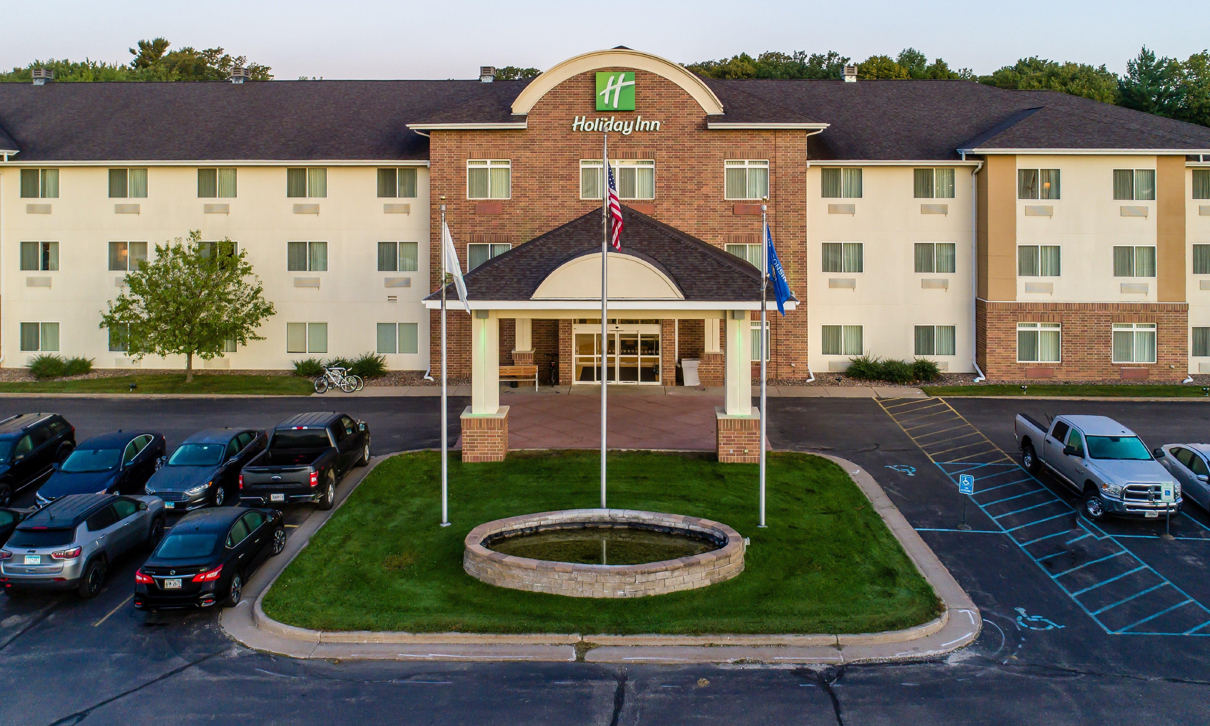 Holiday Inn Conference Center Marshfield, An Ihg Hotel Bagian luar foto