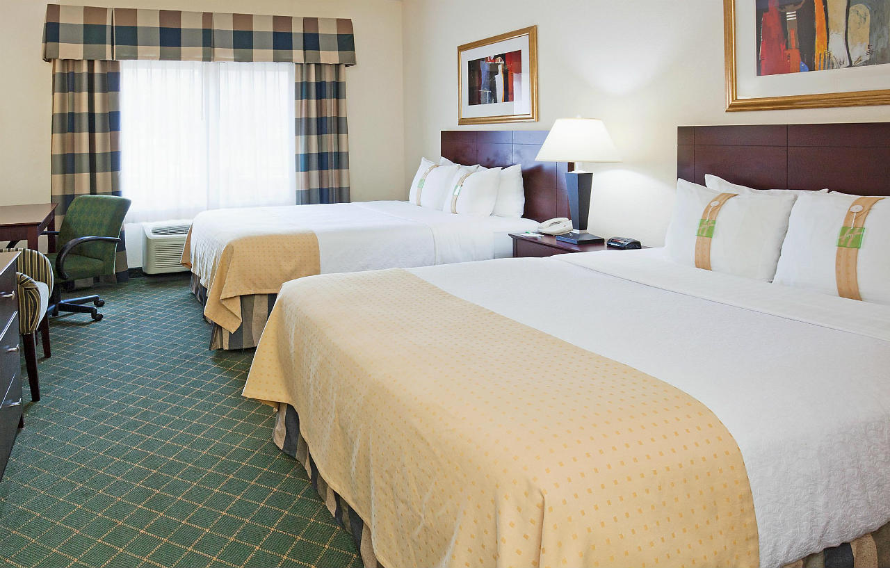Holiday Inn Conference Center Marshfield, An Ihg Hotel Bagian luar foto